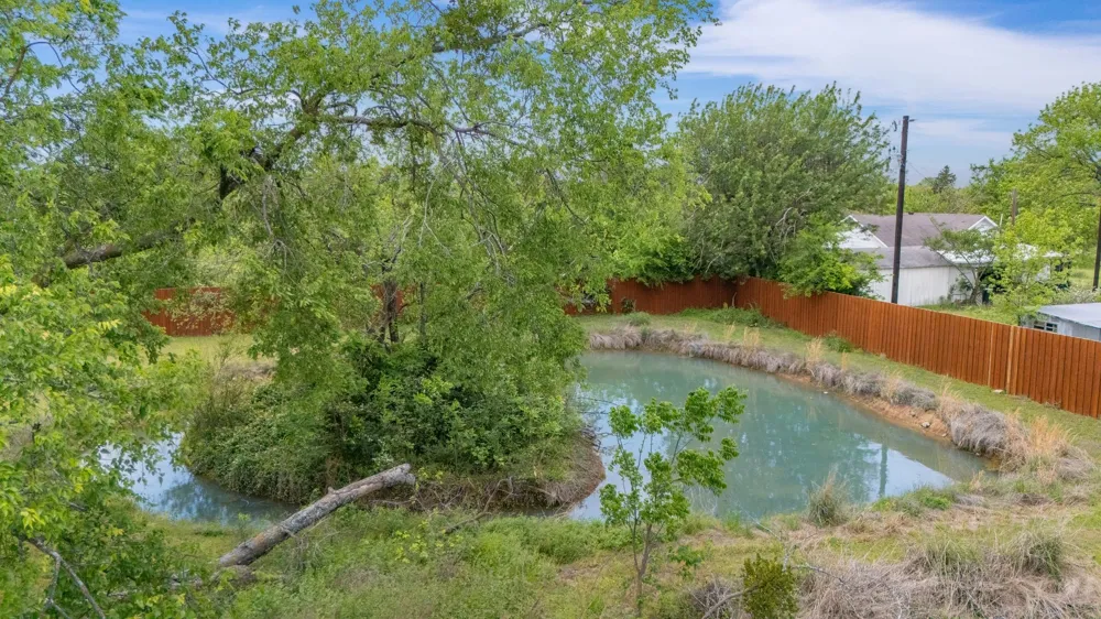 965 Farm Road 900 Saltillo, TX 75478