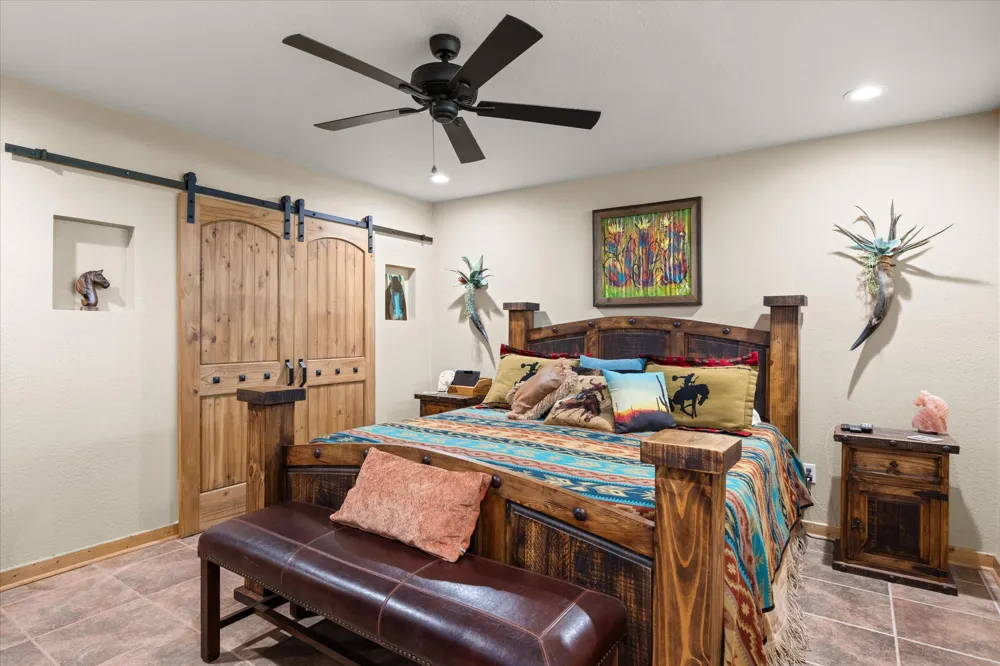31577 US Highway 281 Lipan, TX 76462