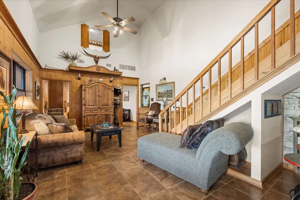 31577 US Highway 281 Lipan, TX 76462
