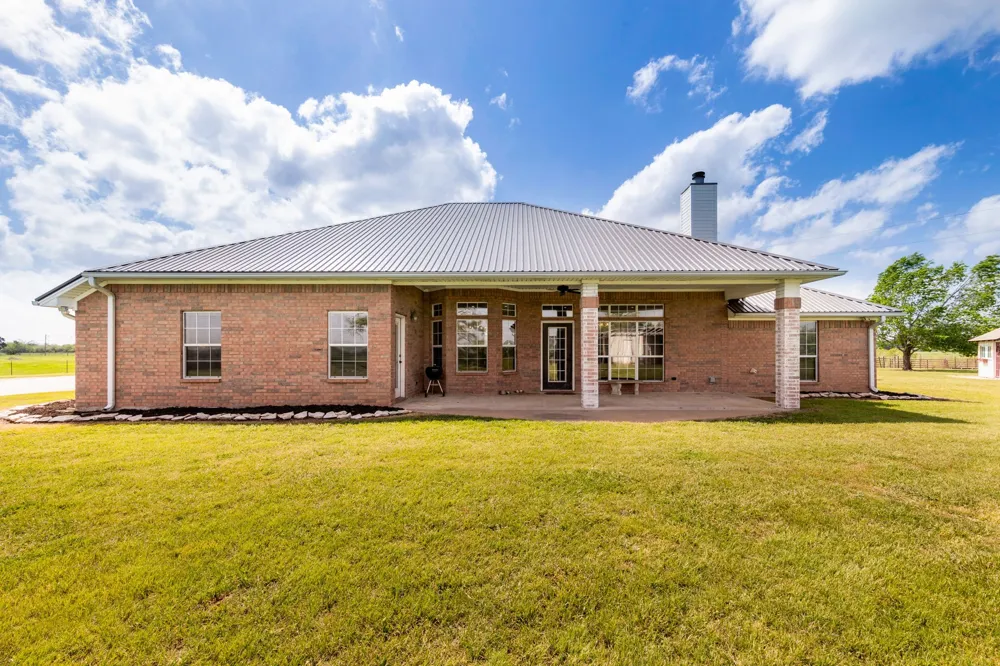 730 County Road 226A Cameron, TX 76520