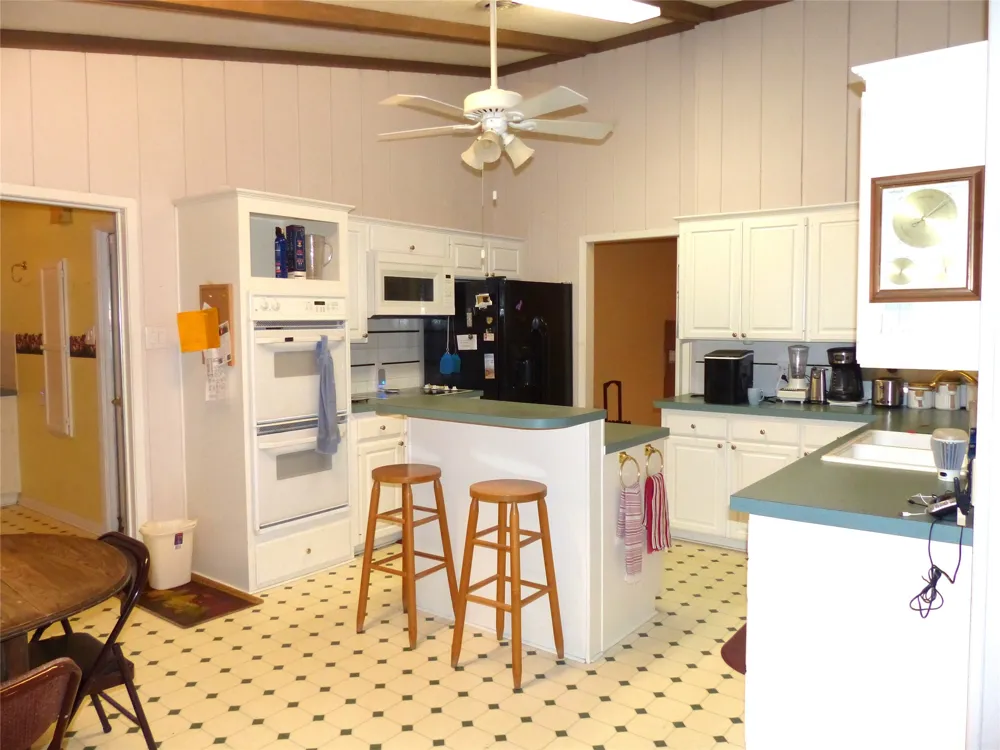 2105 Stanton Brady, TX 76825