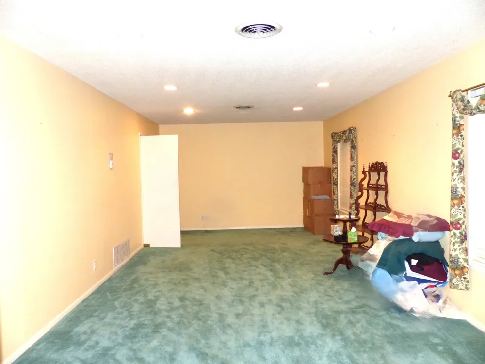 2105 Stanton Brady, TX 76825