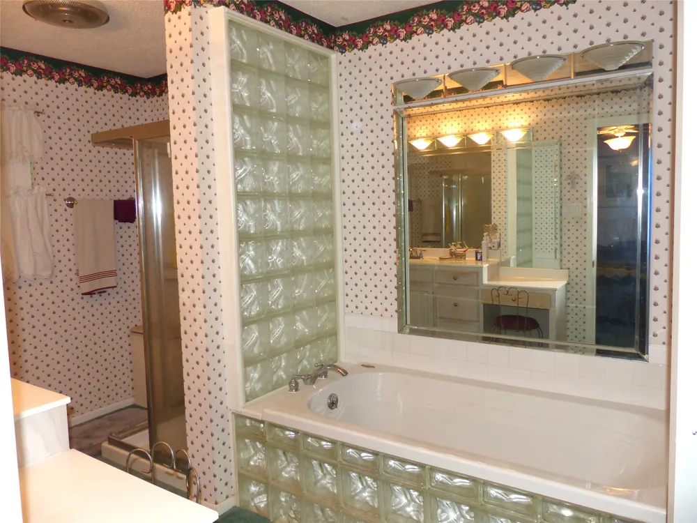 2105 Stanton Brady, TX 76825
