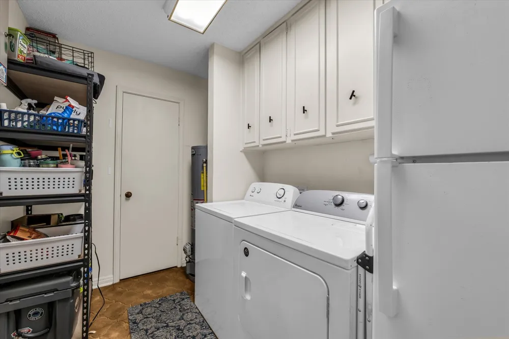 1208 Knotty Oaks Drive Woodway, TX 76712
