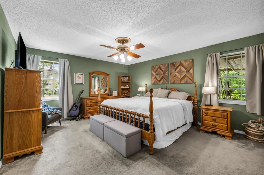 1208 Knotty Oaks Drive Woodway, TX 76712
