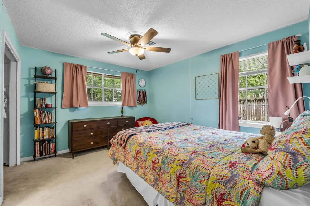 1208 Knotty Oaks Drive Woodway, TX 76712