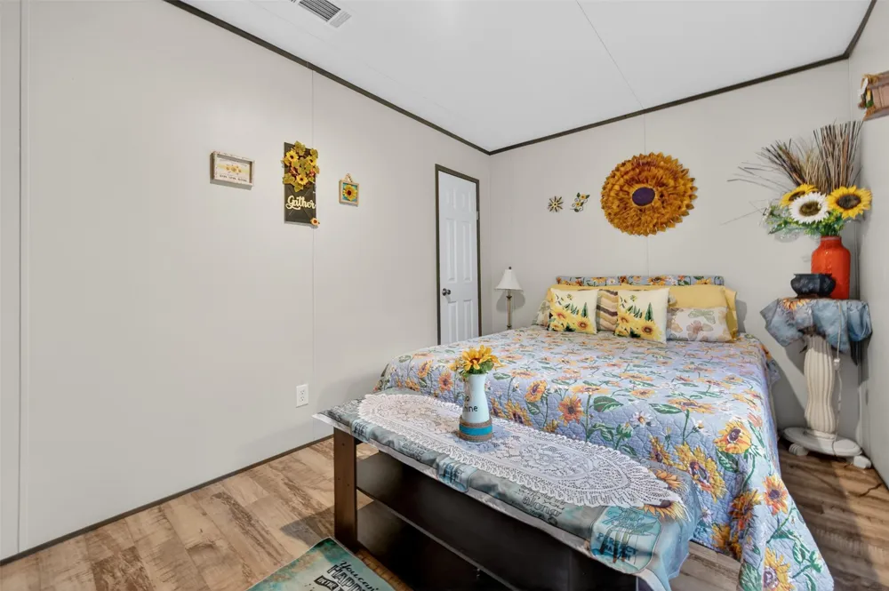 21760 Shady Trail Road Chandler, TX 75758