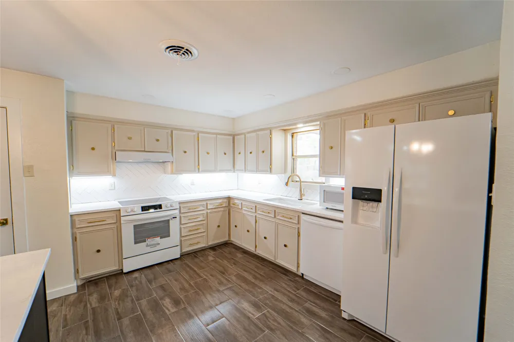 774 County Road 220 Breckenridge, TX 76424