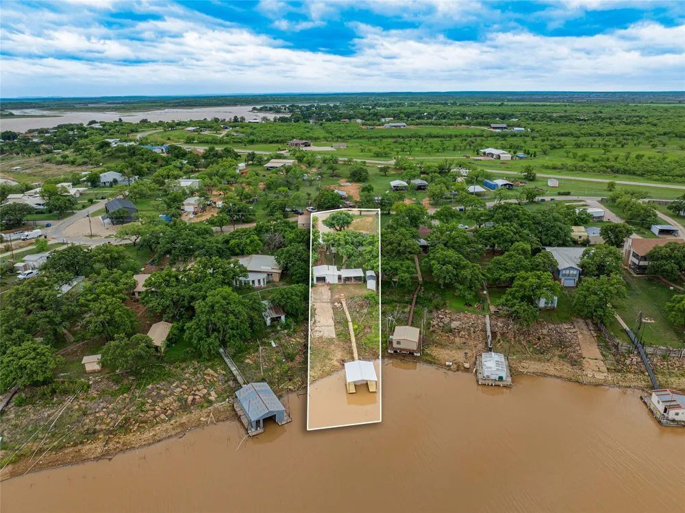 774 County Road 220 Breckenridge, TX 76424