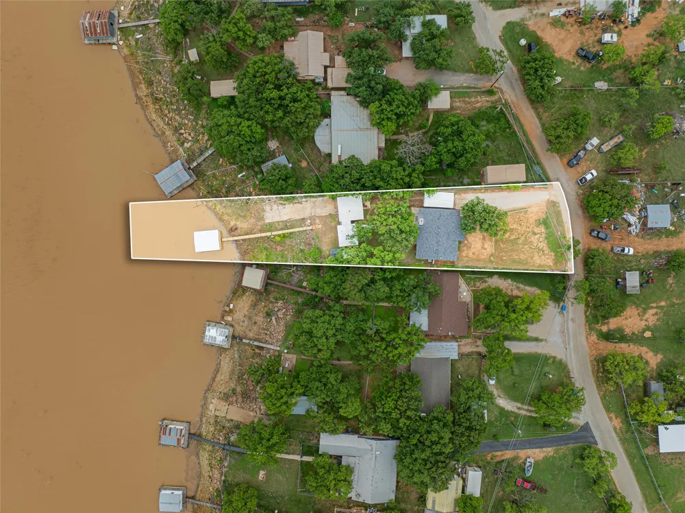 774 County Road 220 Breckenridge, TX 76424