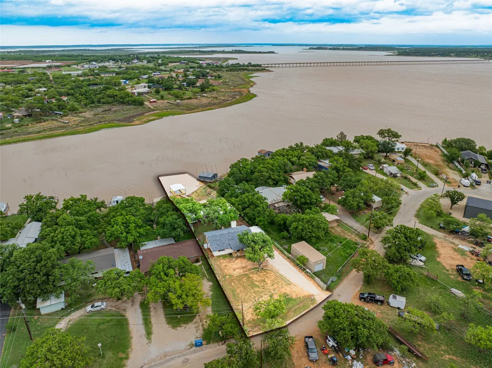 774 County Road 220 Breckenridge, TX 76424