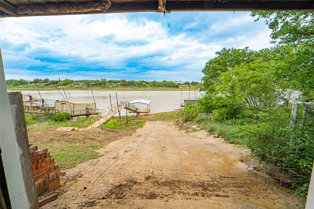 774 County Road 220 Breckenridge, TX 76424