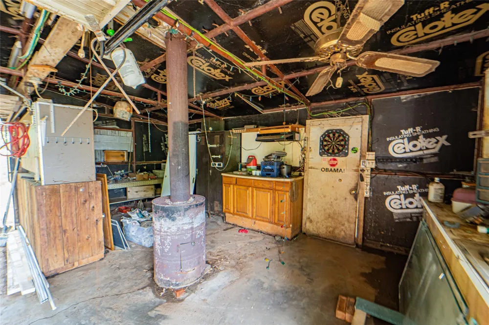 774 County Road 220 Breckenridge, TX 76424