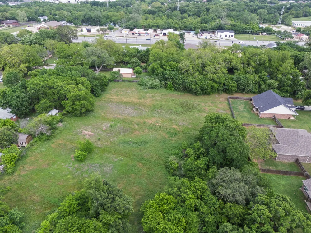 209 8th Street Joshua, TX 76058