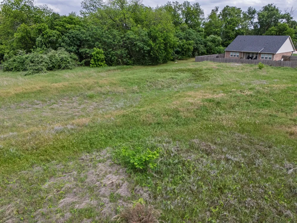 209 8th Street Joshua, TX 76058