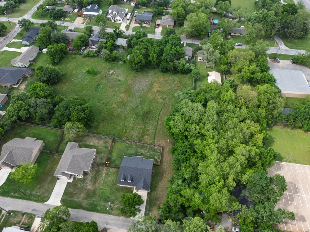 209 8th Street Joshua, TX 76058