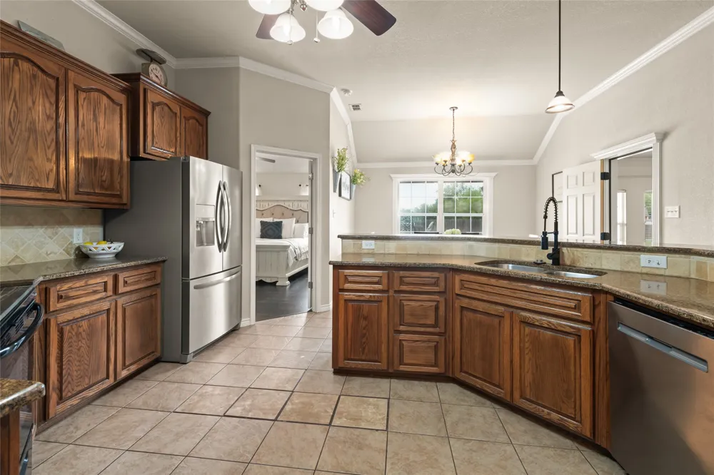 118 Divide Avenue Tuscola, TX 79562