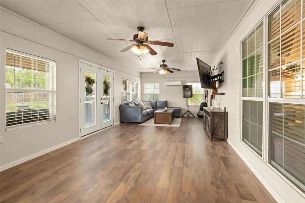 118 Divide Avenue Tuscola, TX 79562