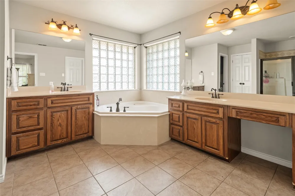 118 Divide Avenue Tuscola, TX 79562
