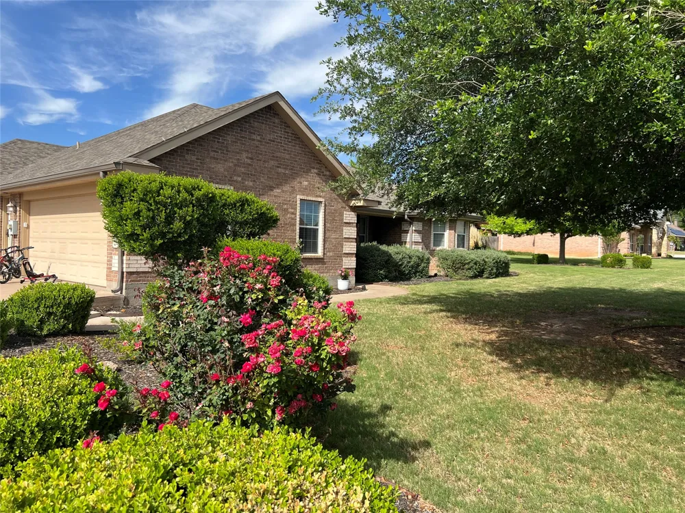 118 Divide Avenue Tuscola, TX 79562