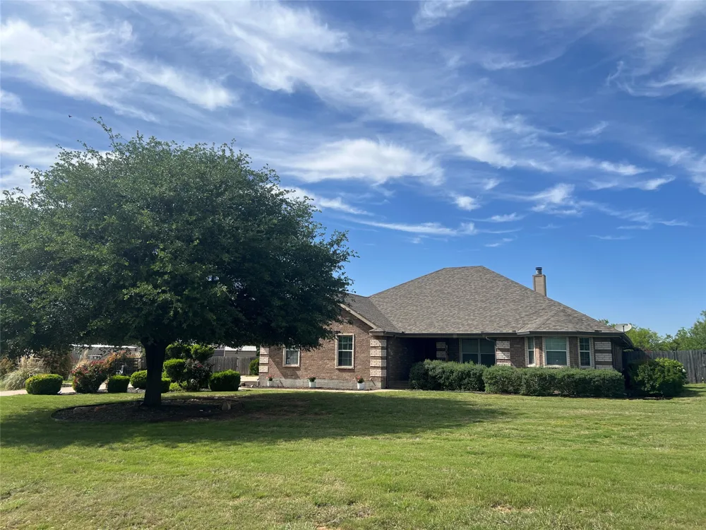 118 Divide Avenue Tuscola, TX 79562