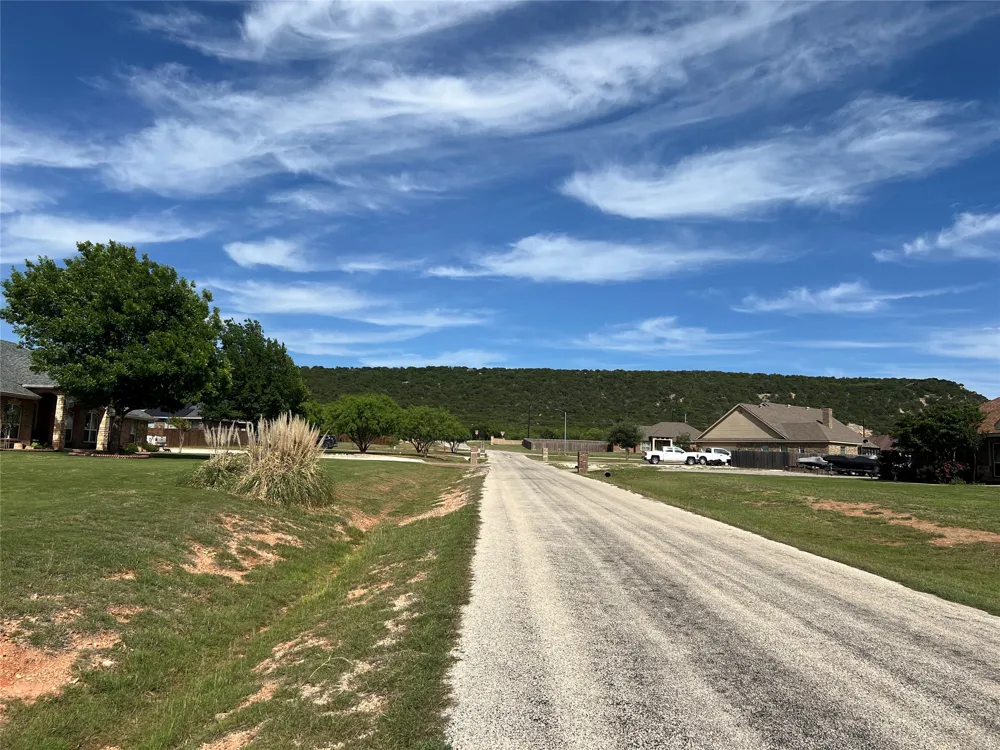 118 Divide Avenue Tuscola, TX 79562