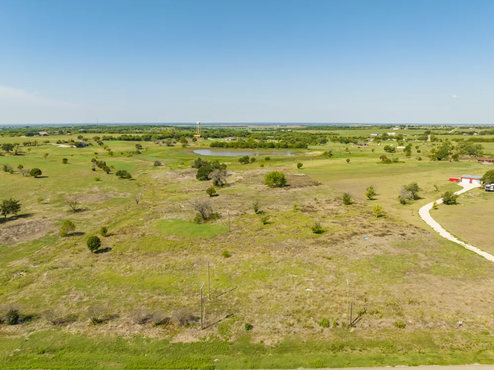 7984 Lone Star Parkway Moody, TX 76557