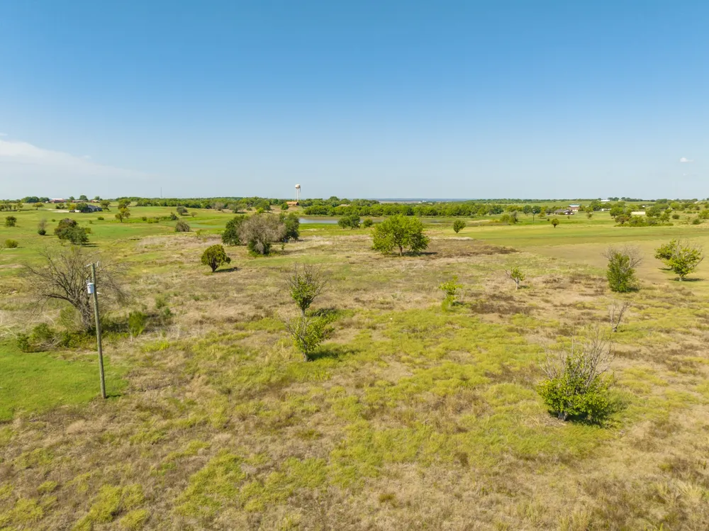 7984 Lone Star Parkway Moody, TX 76557