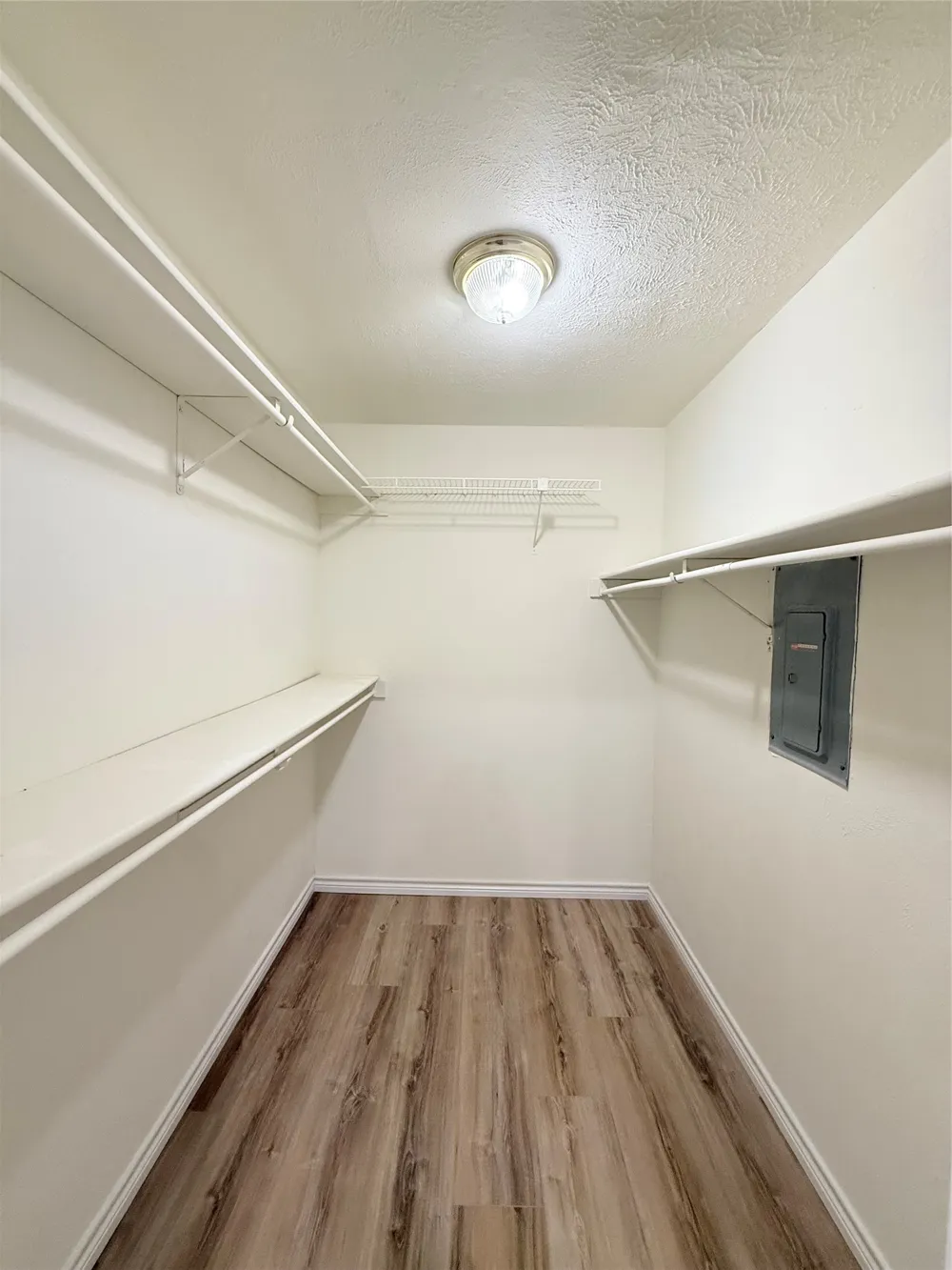 7208 Garrett Place The Colony, TX 75056