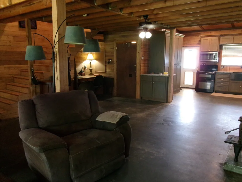 430 Waterfront Row Quitman, TX 75783