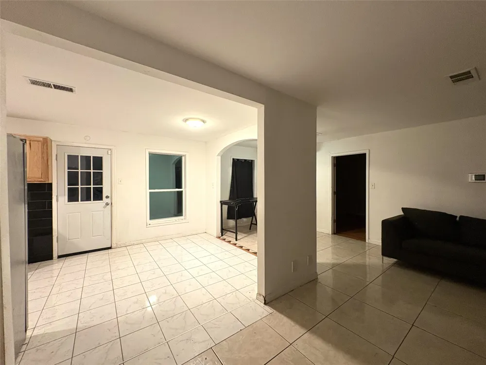 2829 Cecil Drive Richland Hills, TX 76118