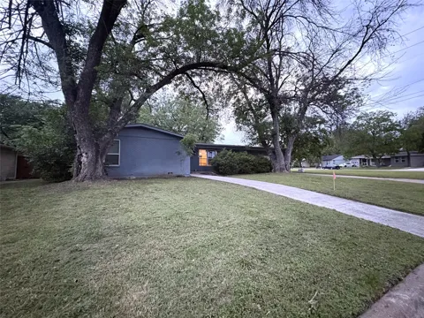 2829 Cecil Drive