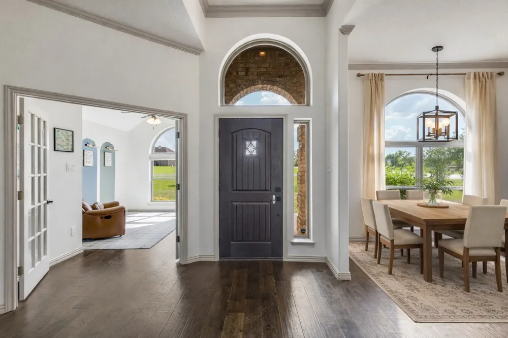 897 Cypress Point Drive Gunter, TX 75058