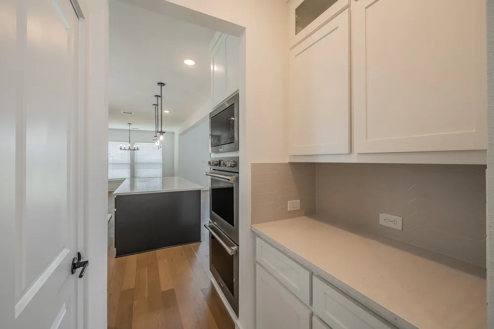 371 Cheyenne Mountain Drive Ovilla, TX 75154