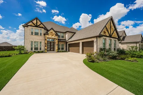371 Cheyenne Mountain Drive