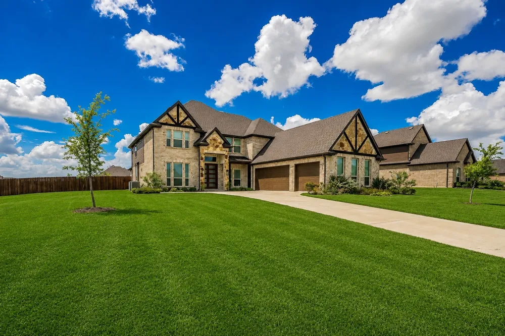 371 Cheyenne Mountain Drive Ovilla, TX 75154