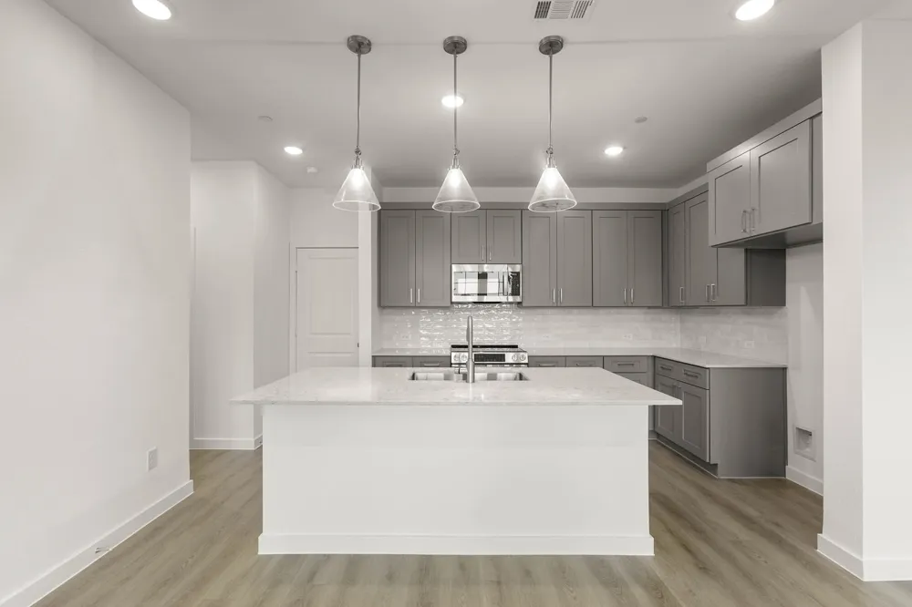 2306 Glacier Way Mansfield, TX 76063
