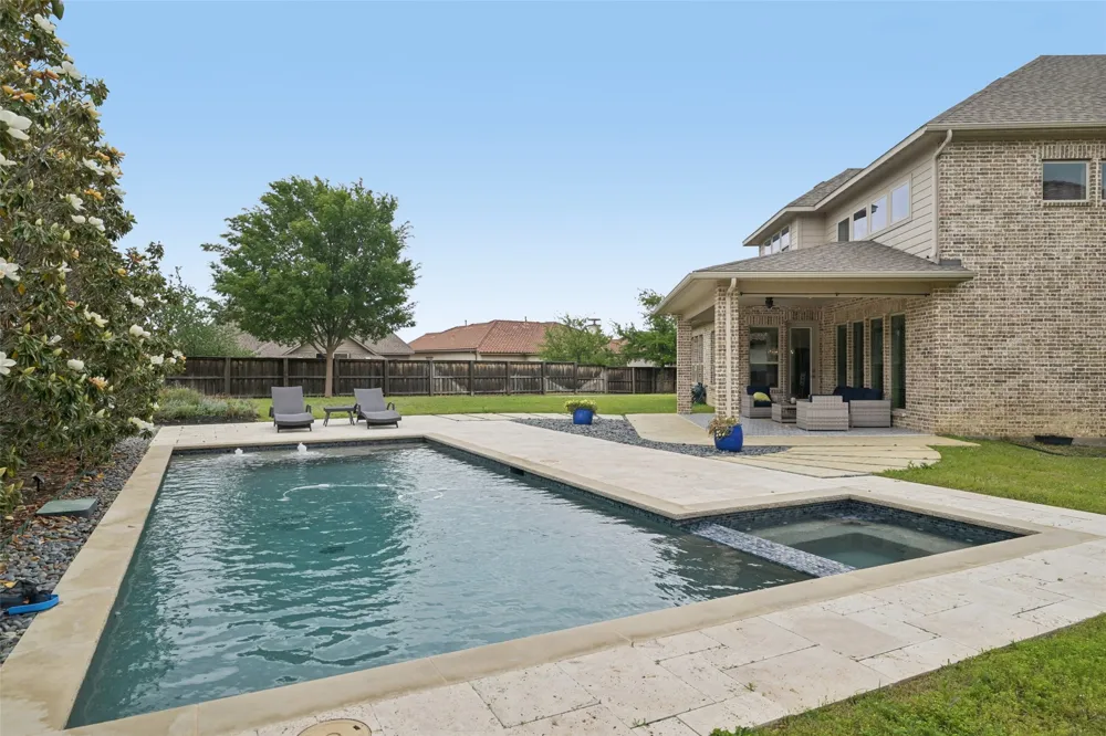 2731 Dames Lane Irving, TX 75063