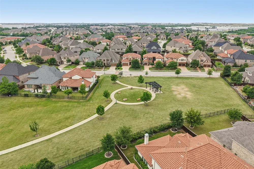 2731 Dames Lane Irving, TX 75063