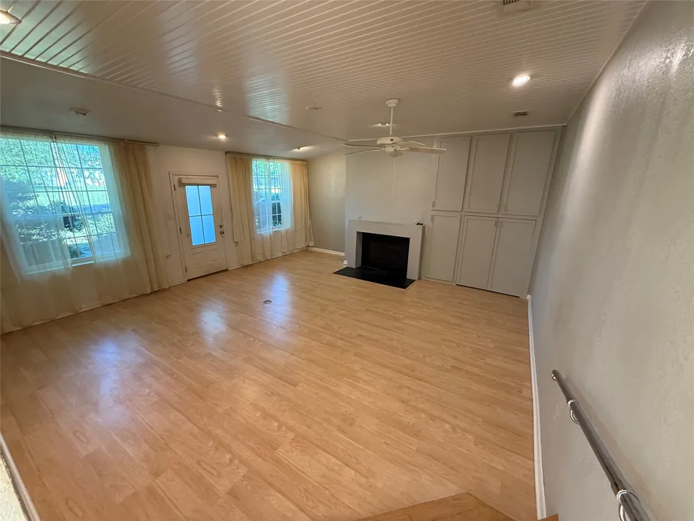 2200 Agnew Street Bonham, TX 75418