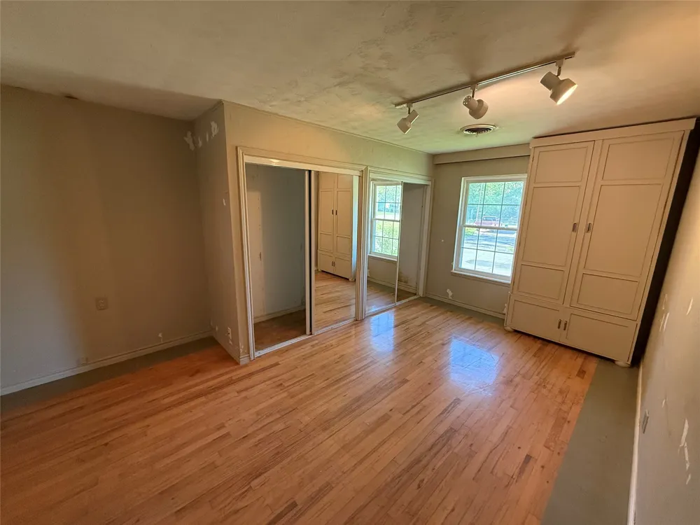2200 Agnew Street Bonham, TX 75418