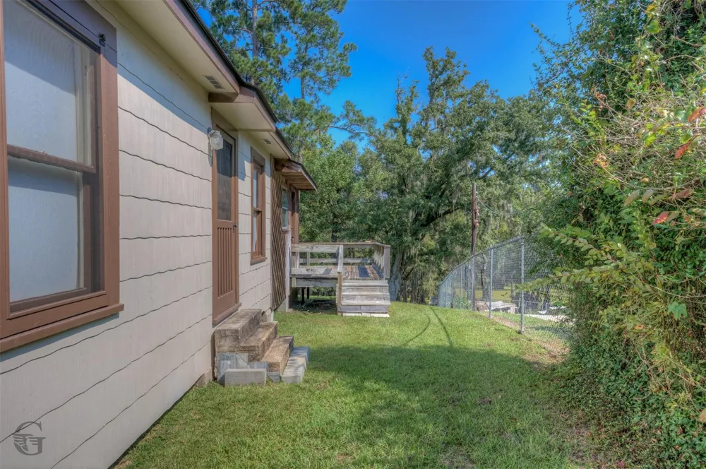 1366 United Gas Ringgold, LA 71068