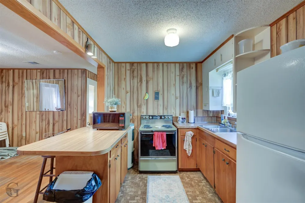 1366 United Gas Ringgold, LA 71068