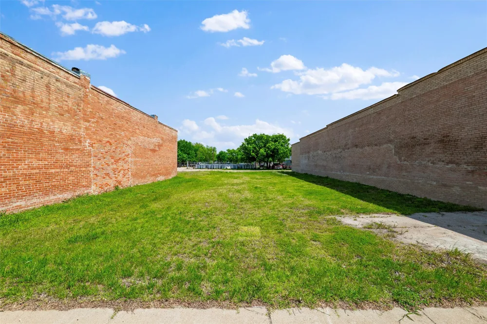 201 Main Street Maypearl, TX 76064