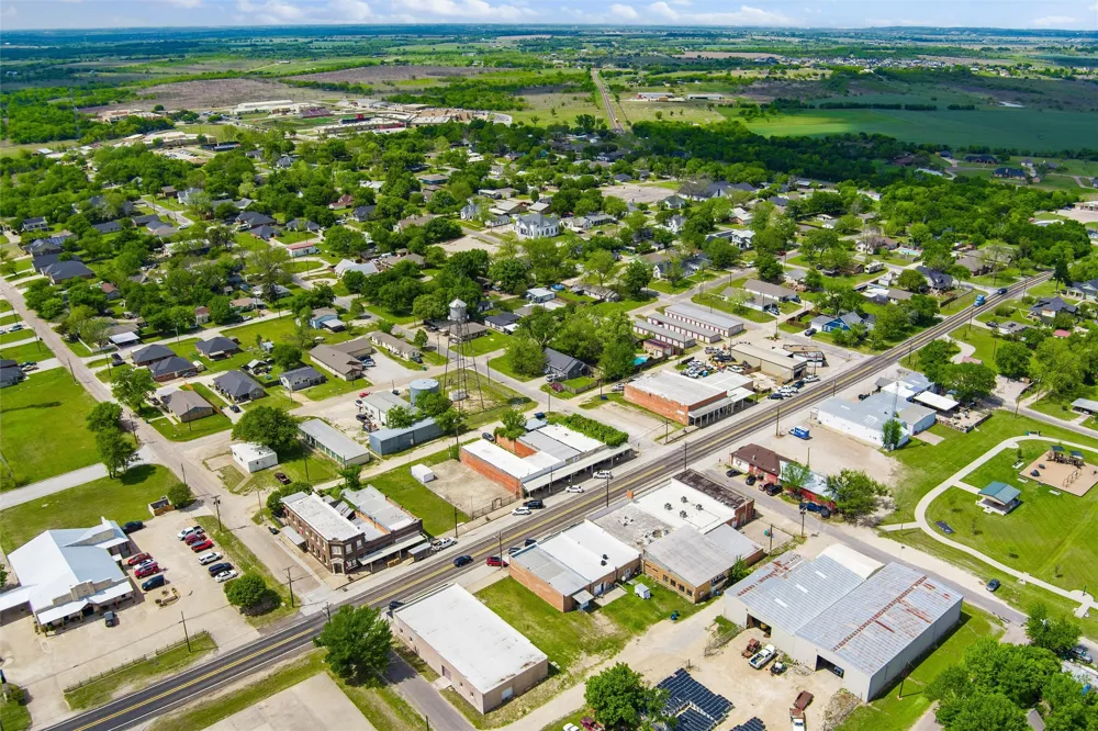 201 Main Street Maypearl, TX 76064