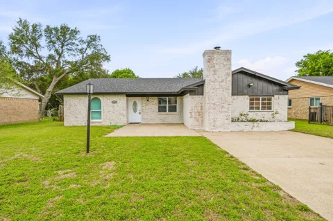 1602 Marie Terrace