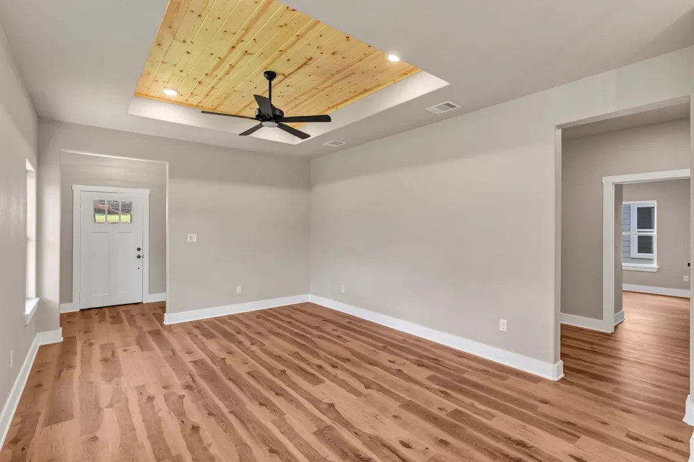 807 Branding Iron Trail Granbury, TX 76049