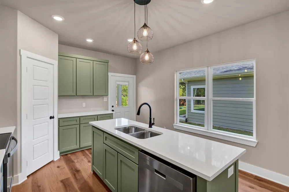 807 Branding Iron Trail Granbury, TX 76049