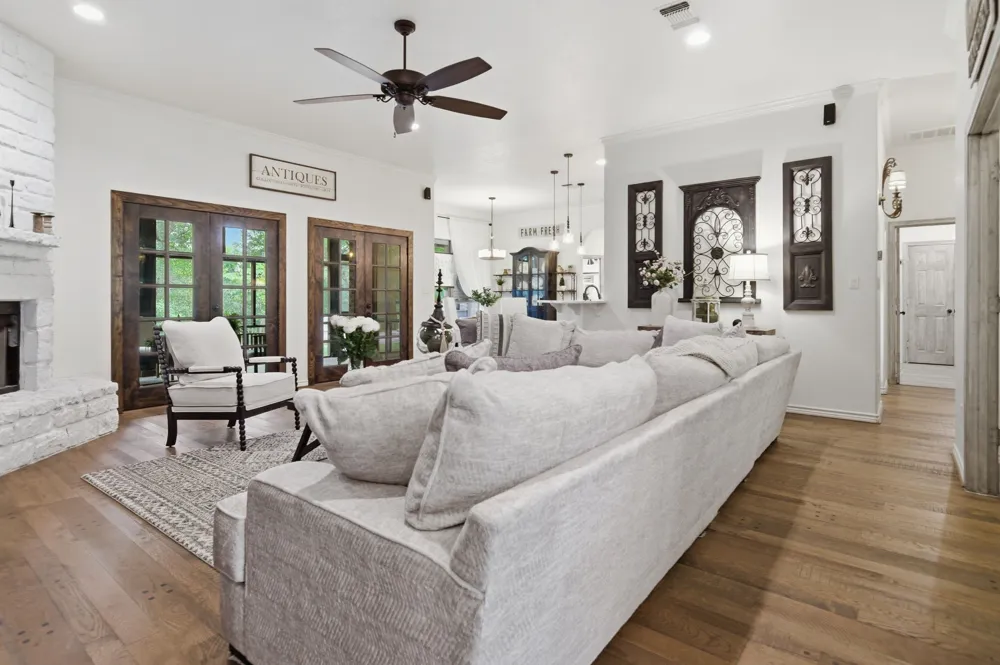 1012 Vista Hills Drive Reno, TX 76082