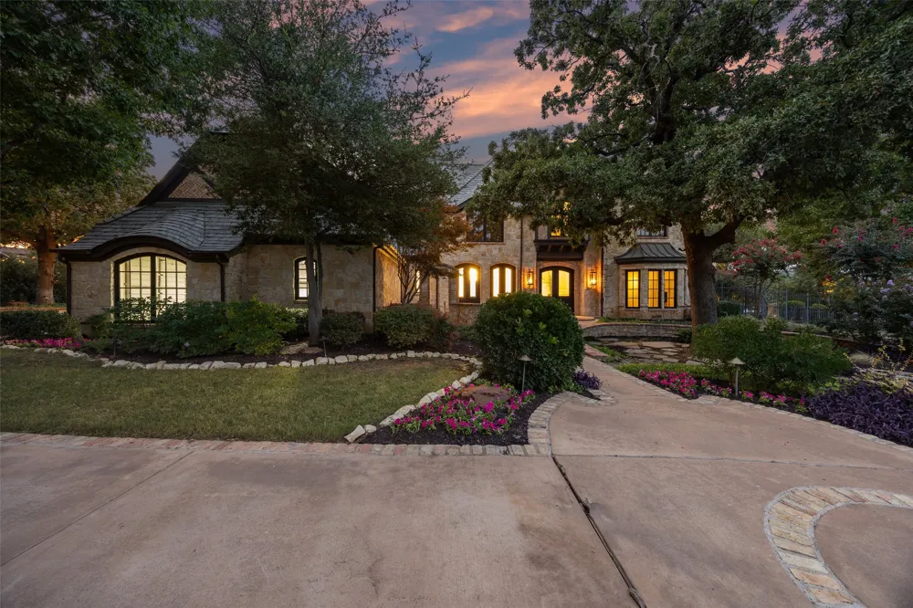 2000 White Wing Cove Westlake, TX 76262